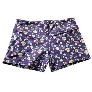 I Am Becoming IAB MFG sz 8 M medium 3-inch no-ride shorts